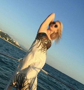 Александра — эротические фото