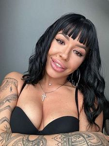 Анкета Арина с реальными фото