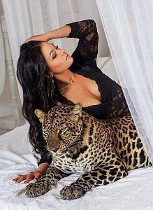 Вика — эротические фото