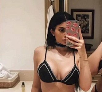 Настя — эротические фото